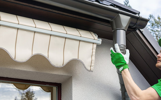 New replacement gutter system